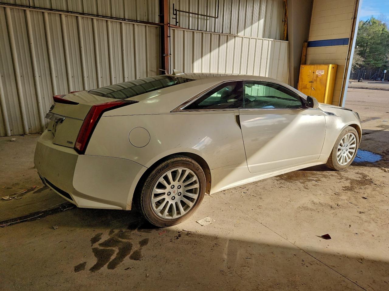 2012 CADILLAC CTS photo 3