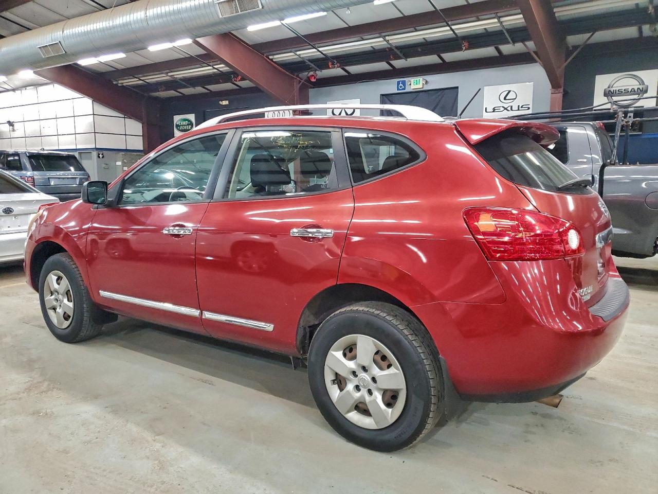 2015 NISSAN ROGUE SELECT S photo 2