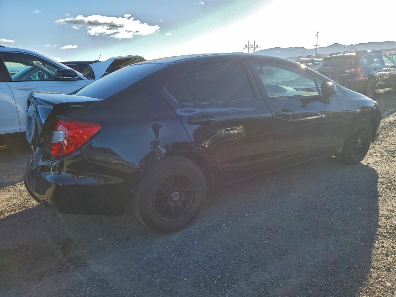 2012 HONDA CIVIC LX photo 3