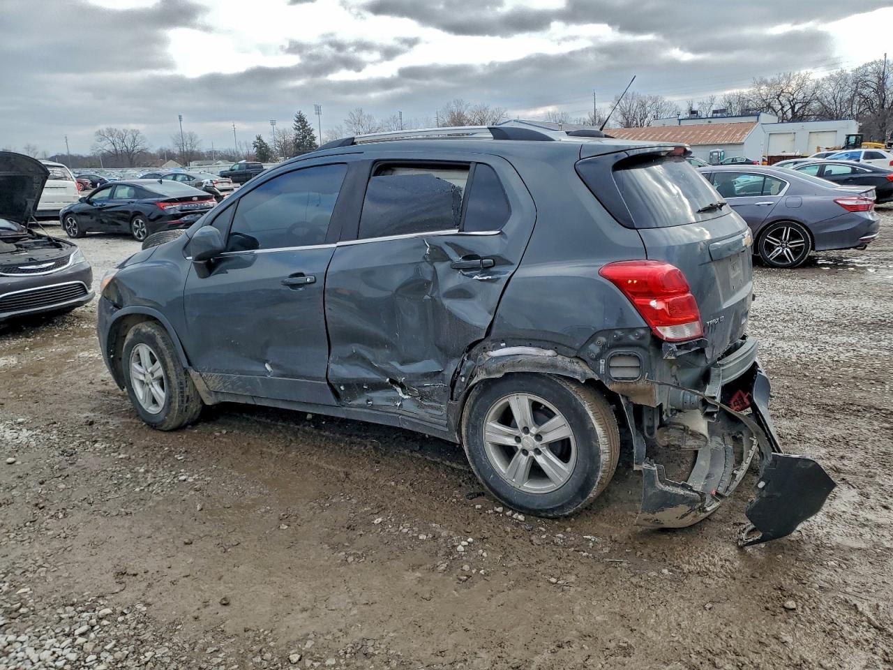 2020 CHEVROLET TRAX 1LT photo 2