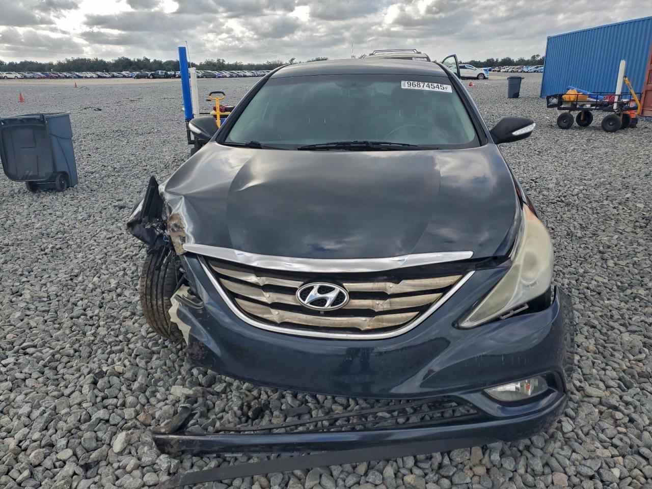 2013 HYUNDAI SONATA SE photo 5