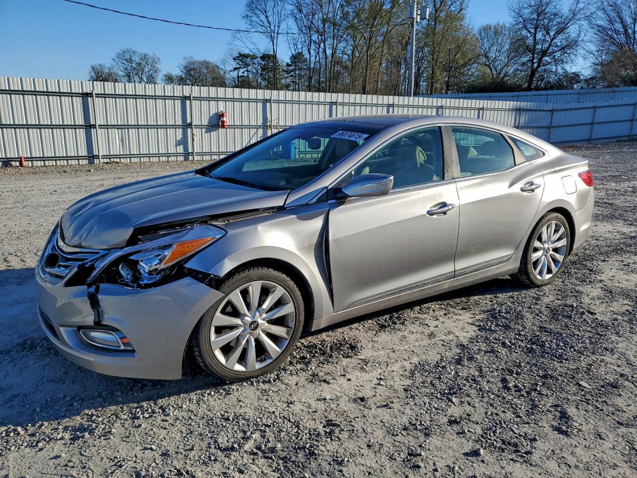 2013 HYUNDAI AZERA