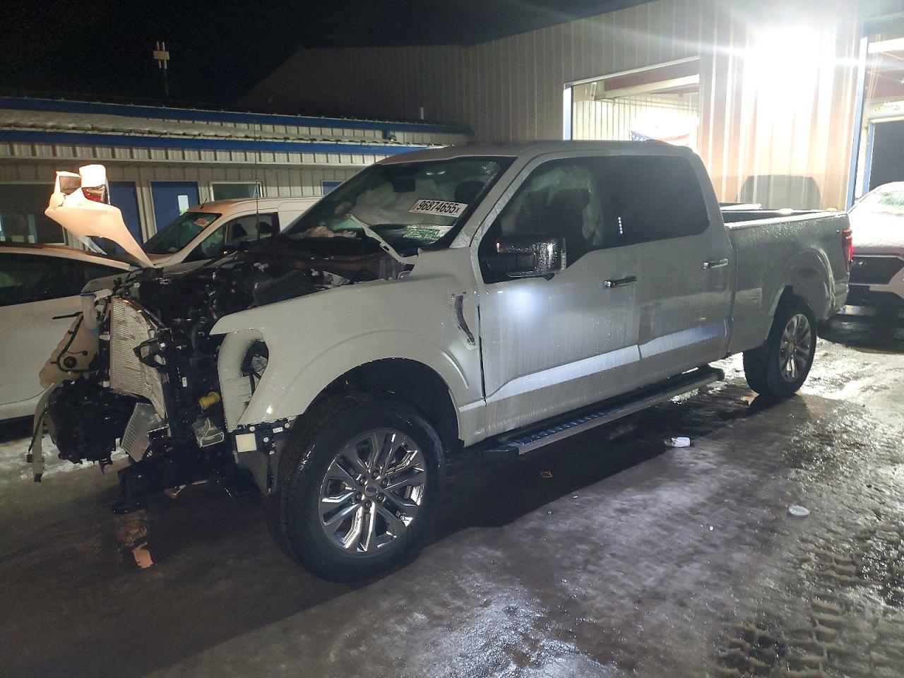 2024 FORD F150