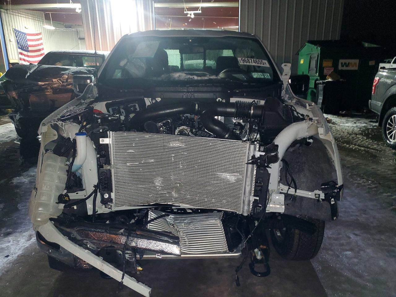 2024 FORD F150 XLT photo 5