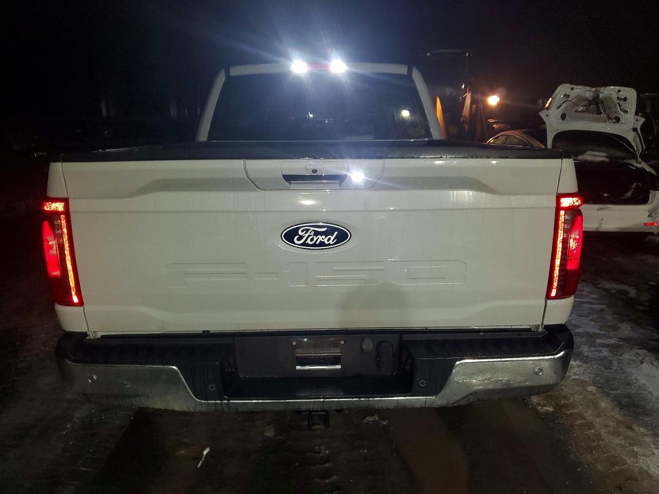 2024 FORD F150 XLT photo 6