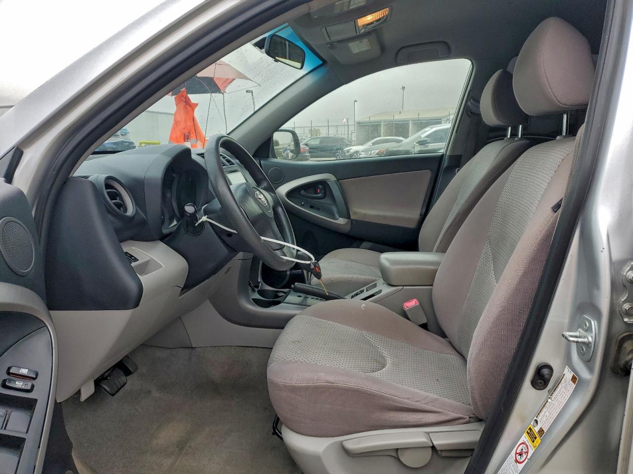 2006 TOYOTA RAV4 photo 7