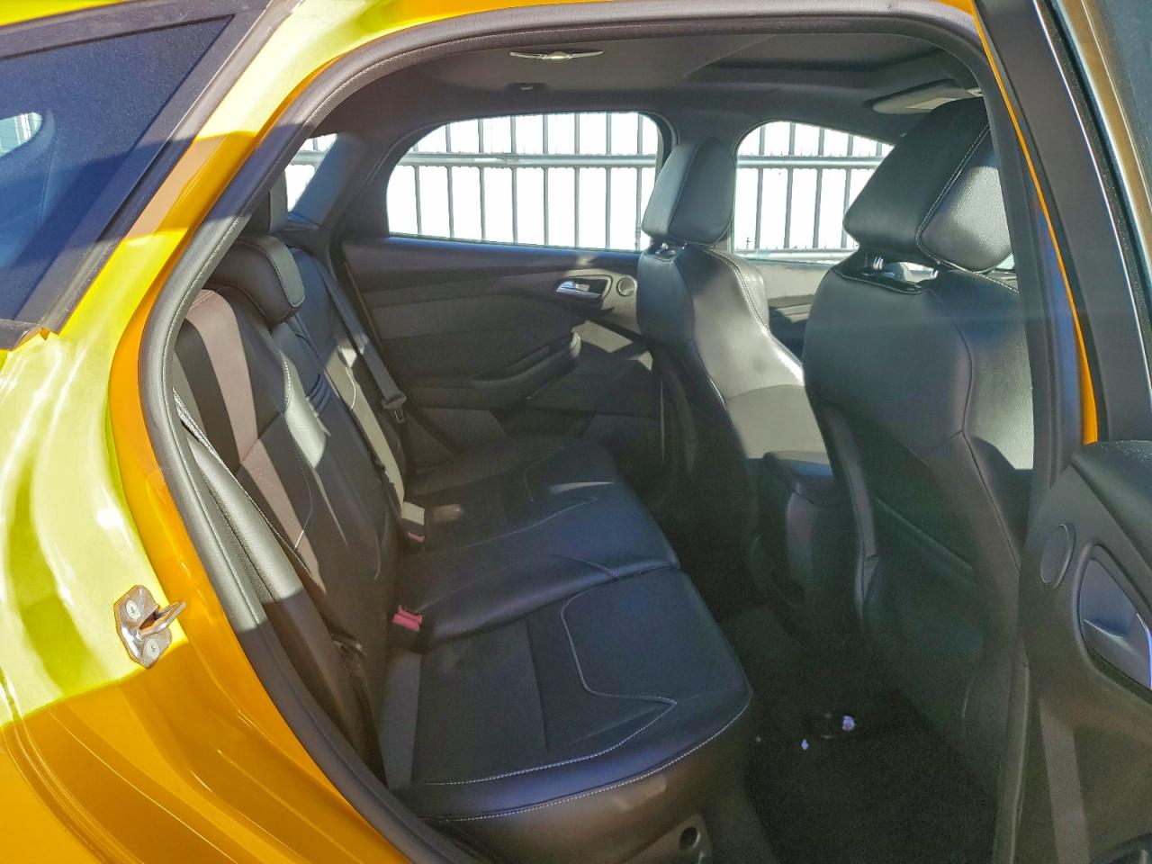 2015 FORD FOCUS ST photo 10