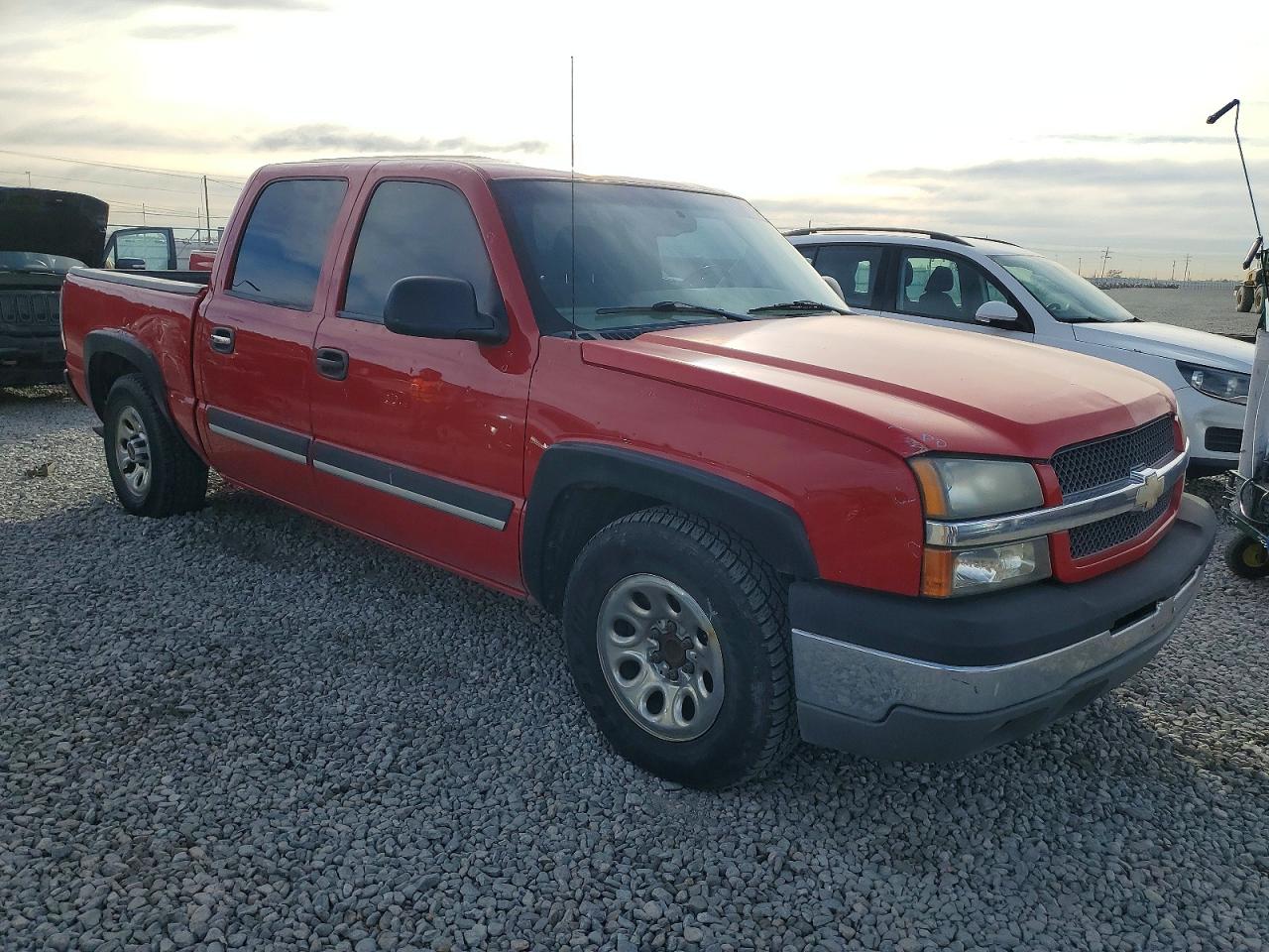 2005 CHEVROLET SILVERADO C1500 photo 4