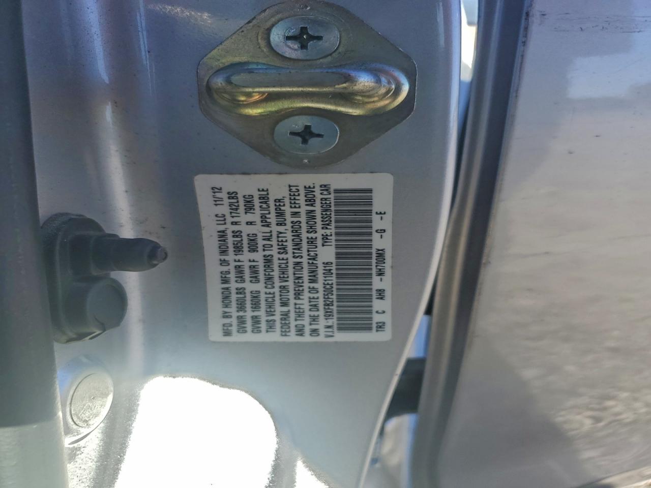 2012 HONDA CIVIC LX photo 12