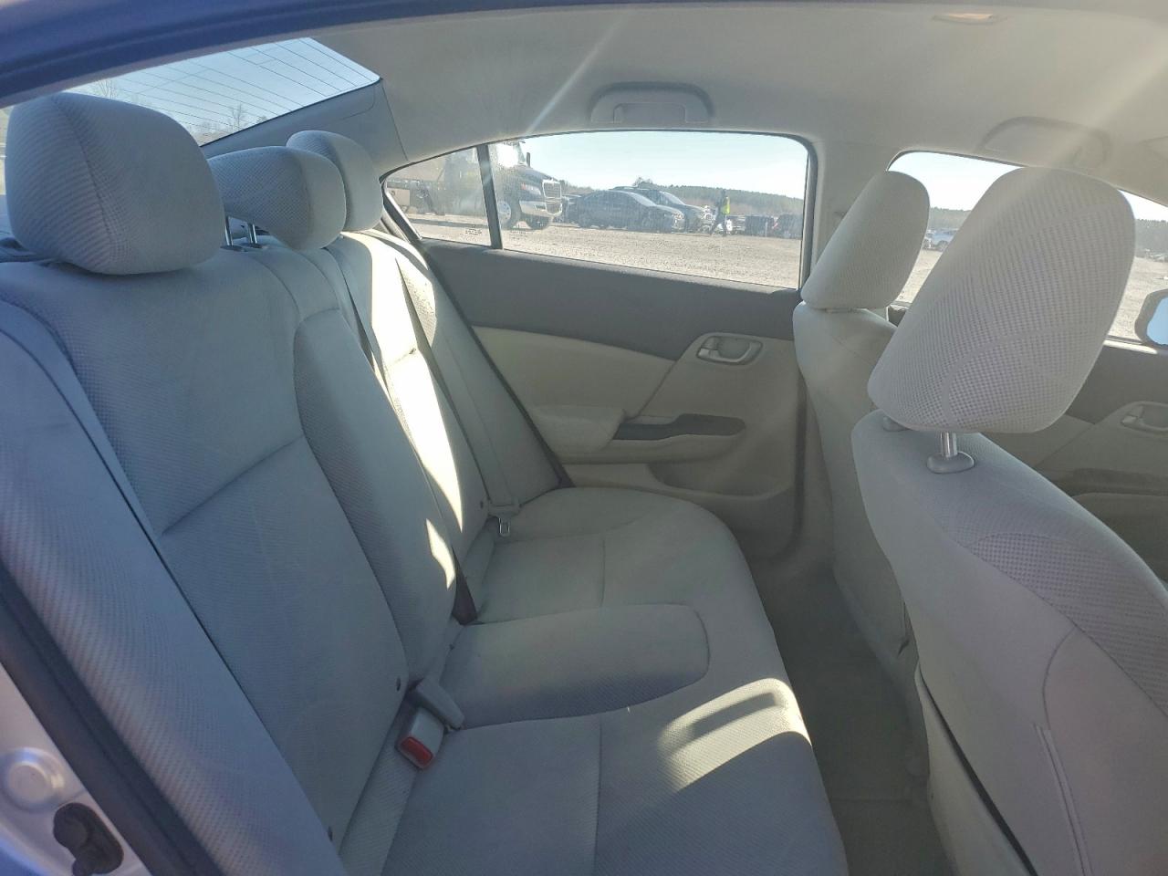 2012 HONDA CIVIC LX photo 10