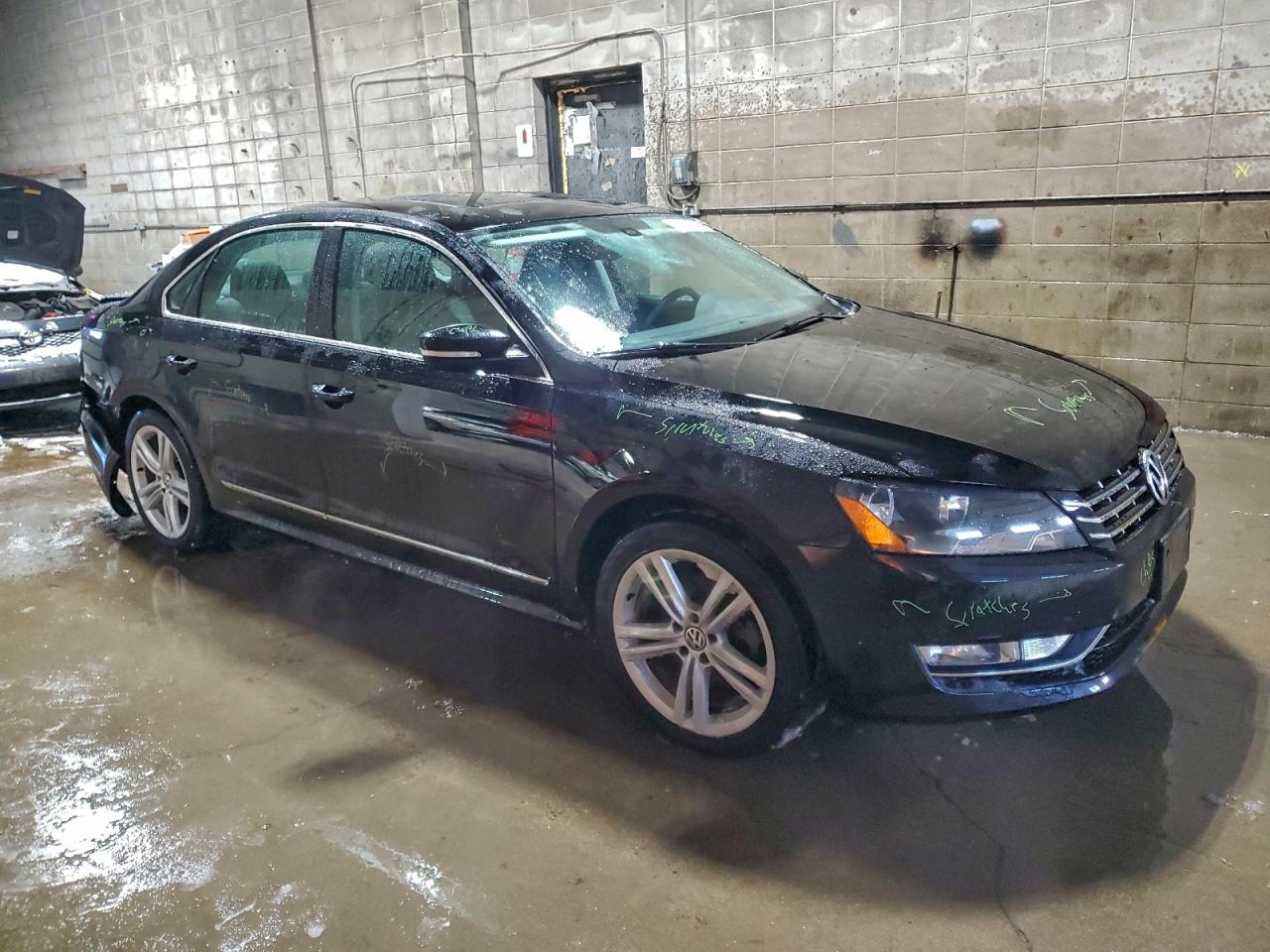 2015 VOLKSWAGEN PASSAT SEL photo 4