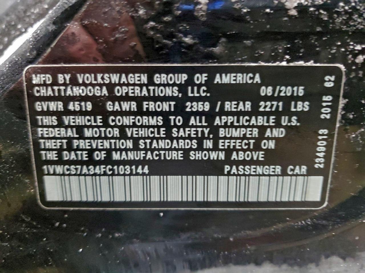 2015 VOLKSWAGEN PASSAT SEL photo 13
