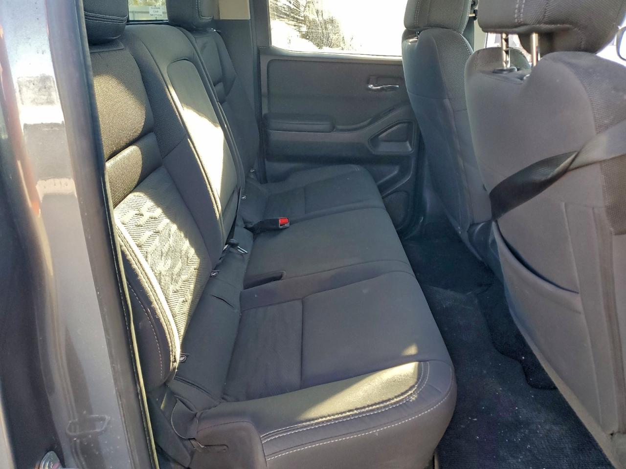 2024 NISSAN FRONTIER S photo 10