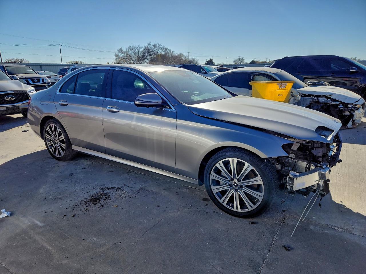 2022 MERCEDES-BENZ E 350 photo 4