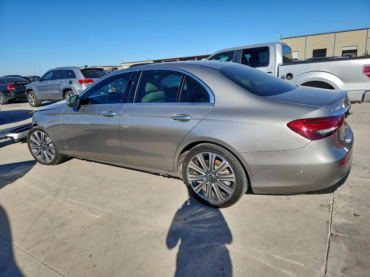 2022 MERCEDES-BENZ E 350 photo 2