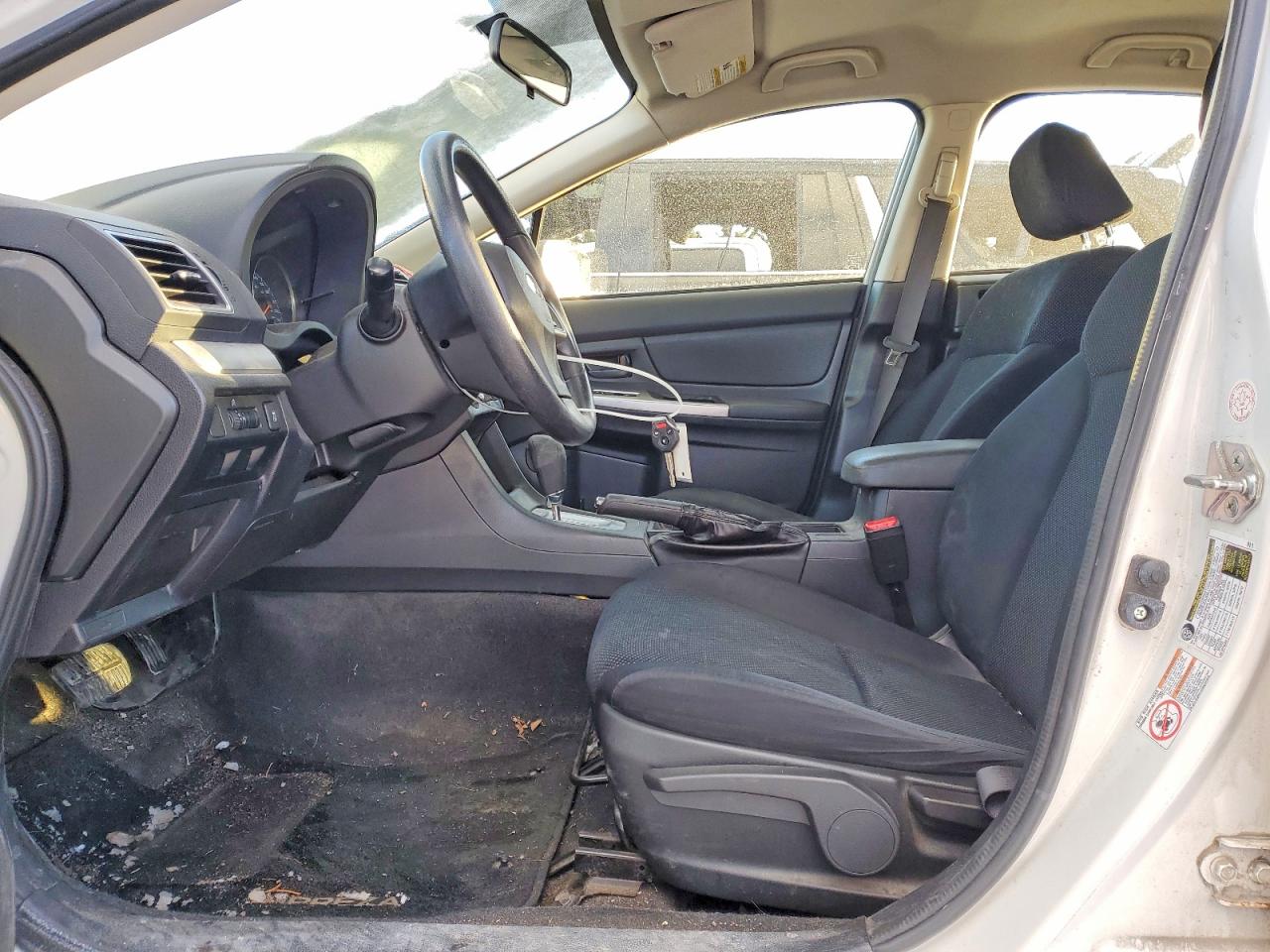 2015 SUBARU IMPREZA photo 7