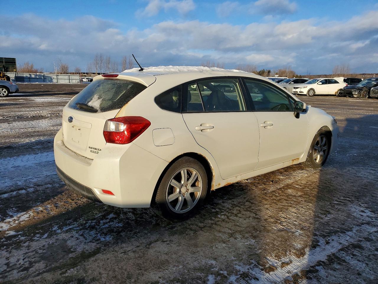 2015 SUBARU IMPREZA photo 3