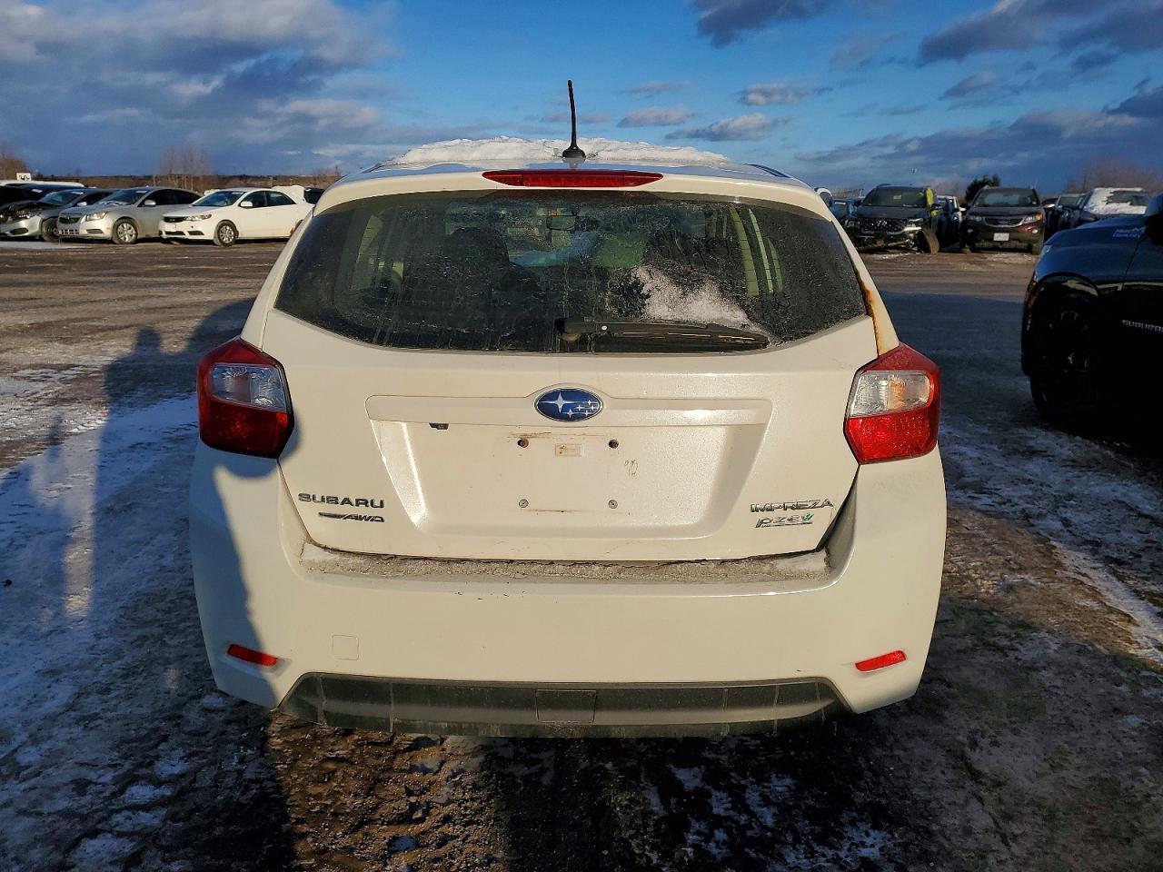 2015 SUBARU IMPREZA photo 6