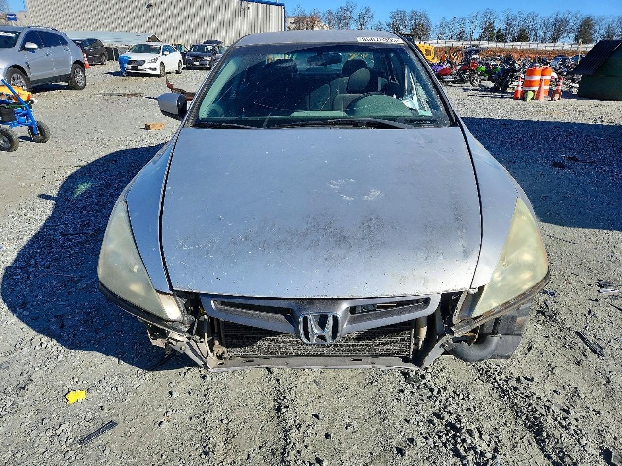 2004 HONDA ACCORD LX photo 5