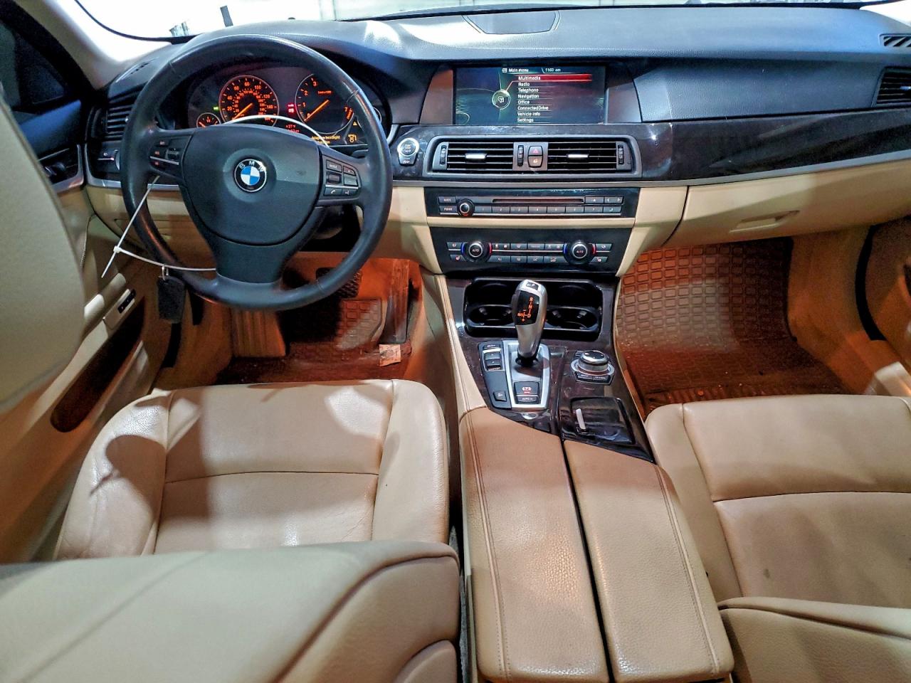 2013 BMW 528 XI photo 8