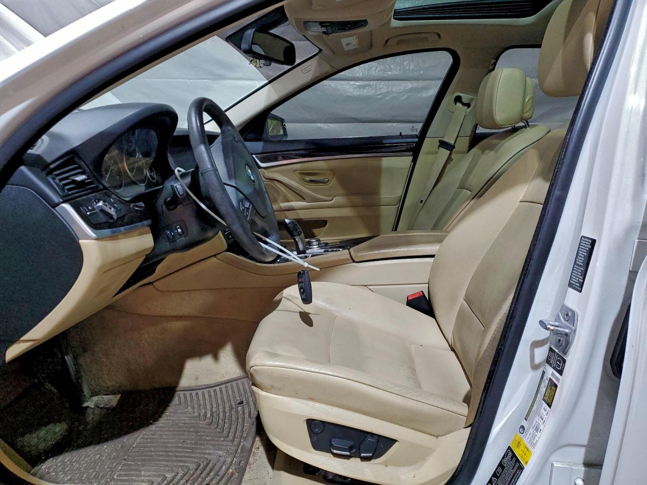 2013 BMW 528 XI photo 7