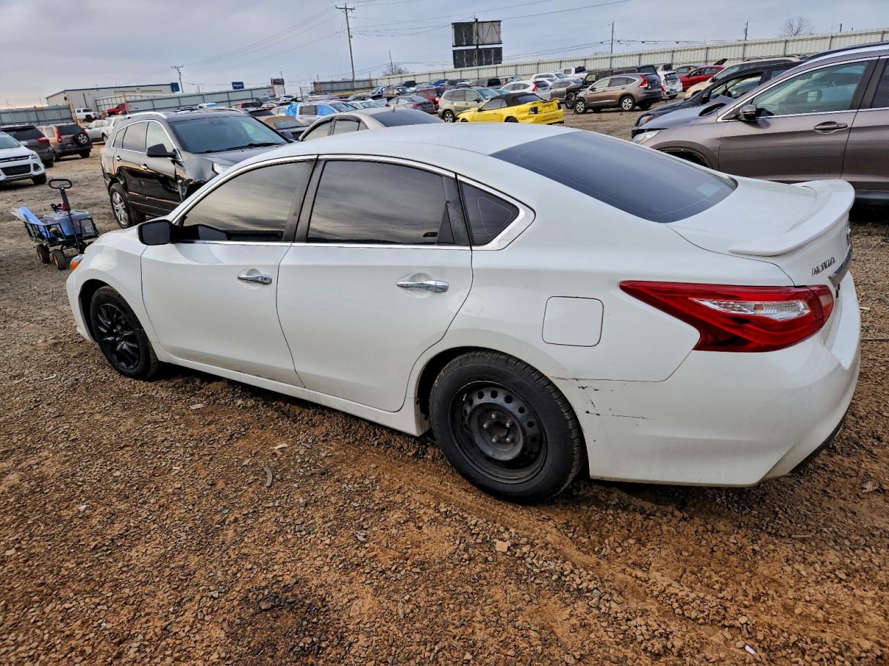 2016 NISSAN ALTIMA 2.5 photo 2