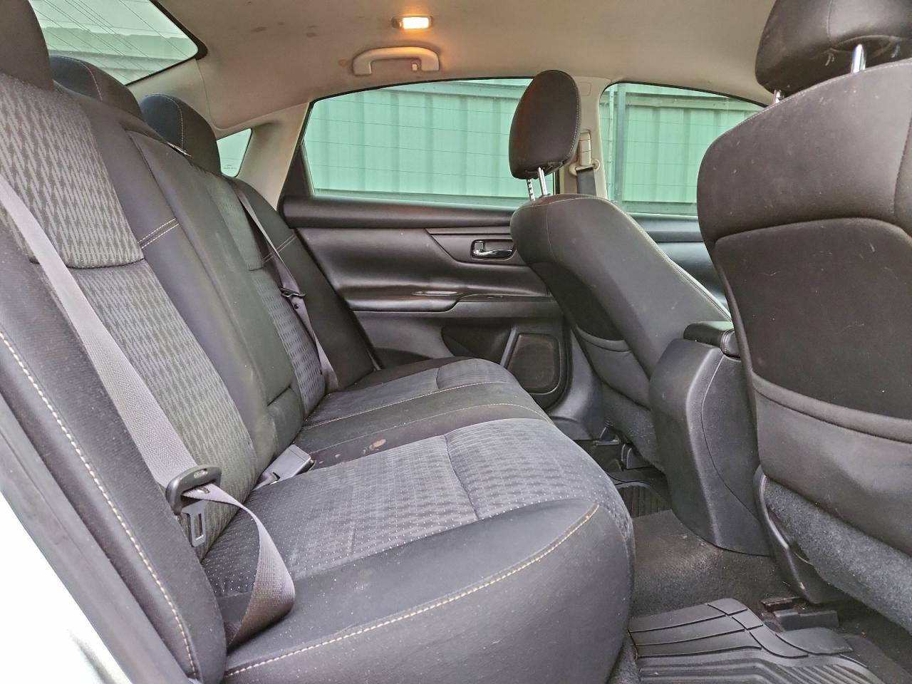 2016 NISSAN ALTIMA 2.5 photo 10