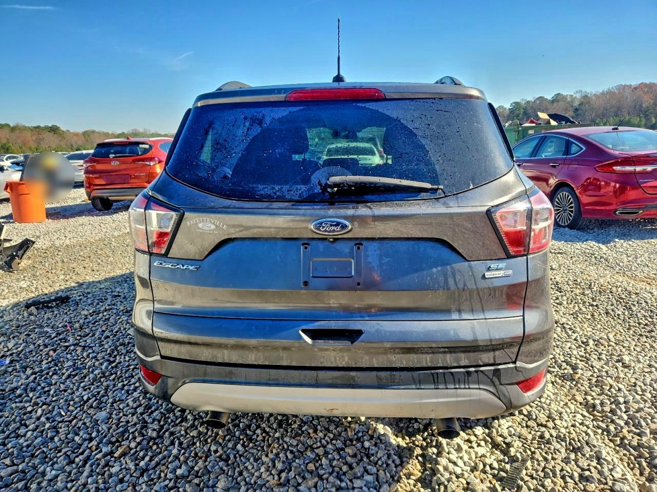 2018 FORD ESCAPE SE photo 11