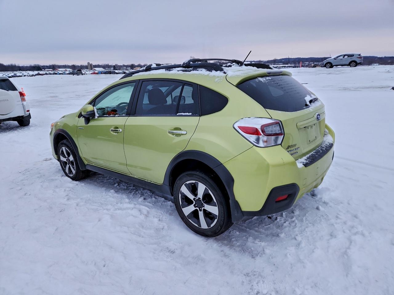 2014 SUBARU XV CROSSTREK 2.0I HYBRID TOURING photo 2