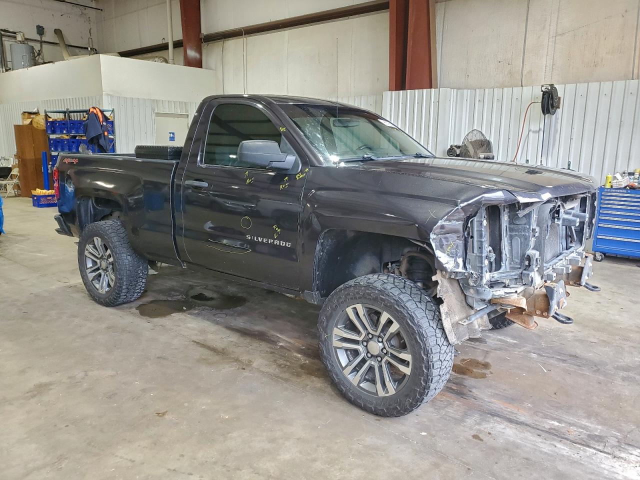 2015 CHEVROLET SILVERADO K1500 photo 4
