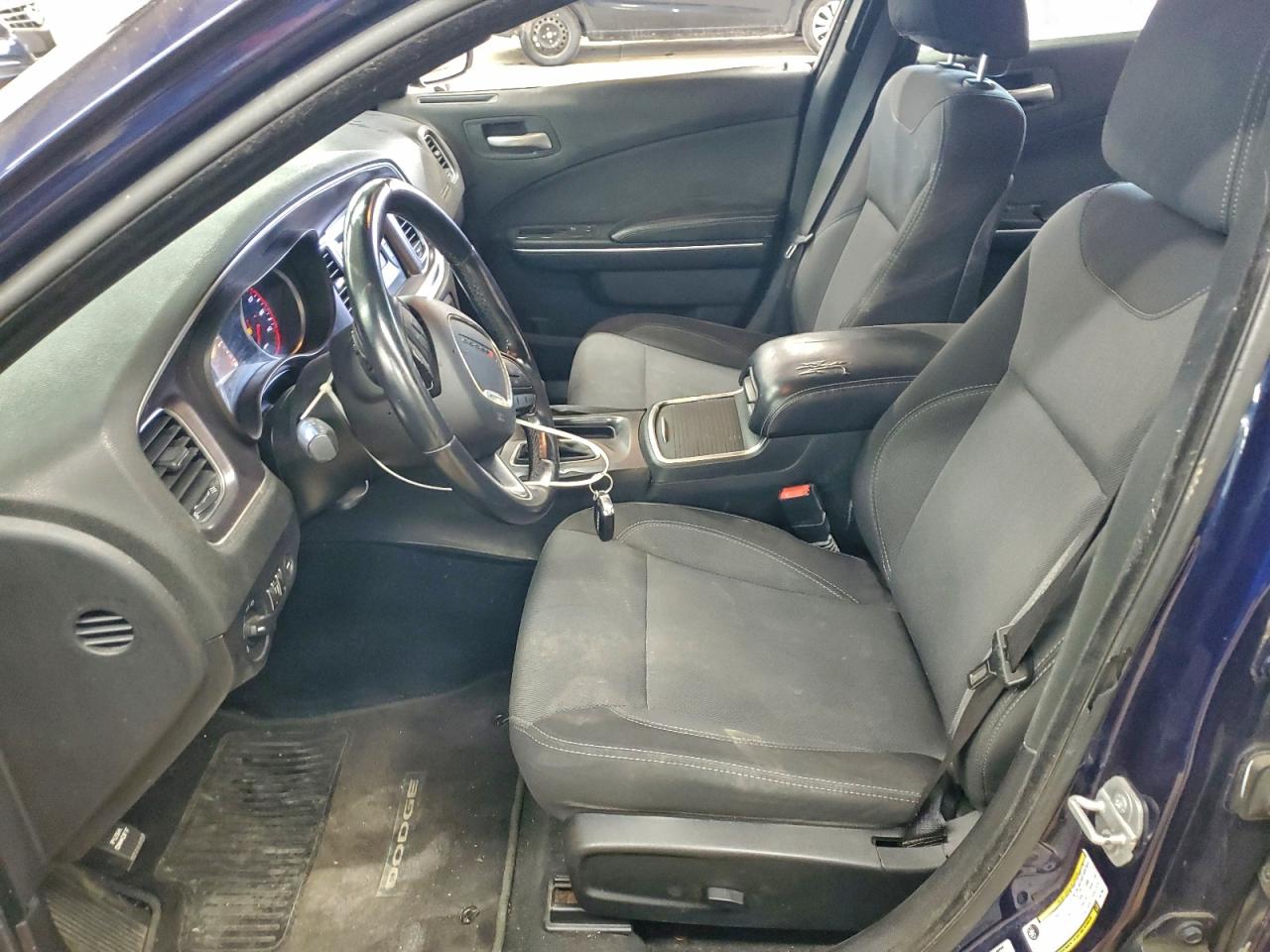 2015 DODGE CHARGER SE photo 7