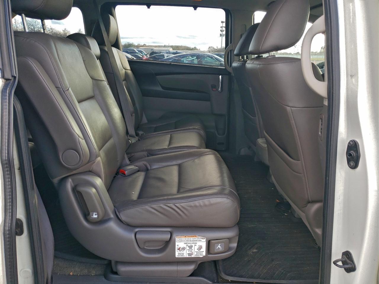 2014 HONDA ODYSSEY EXL photo 11