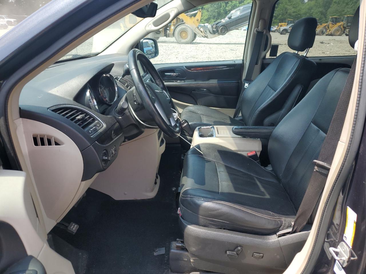2013 CHRYSLER TOWN & COUNTRY TOURING L photo 7