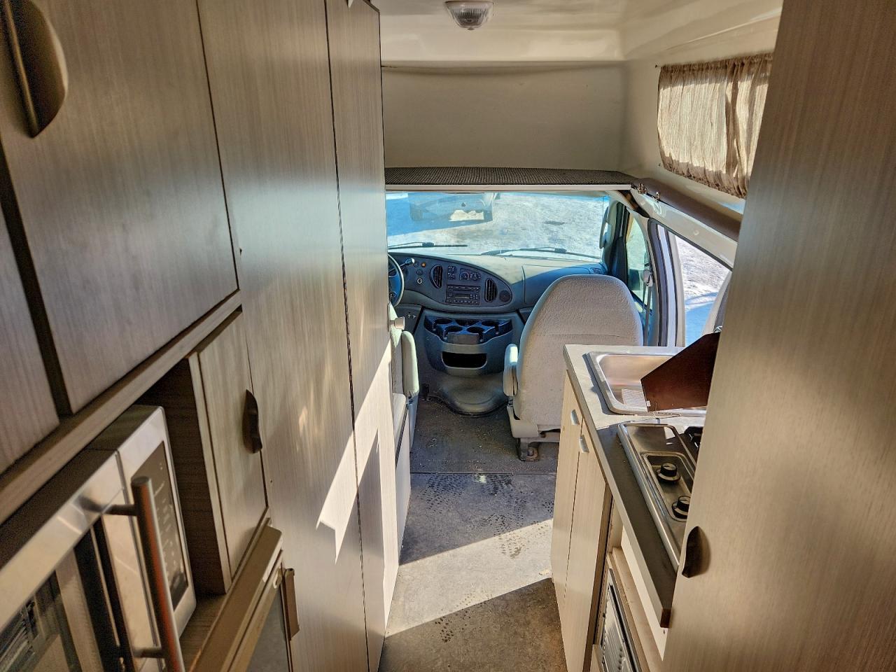 2008 FORD ECONOLINE E350 SUPER DUTY WAGON photo 5