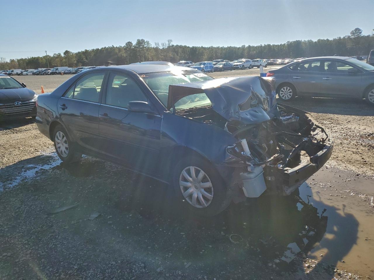 2005 TOYOTA CAMRY LE photo 4