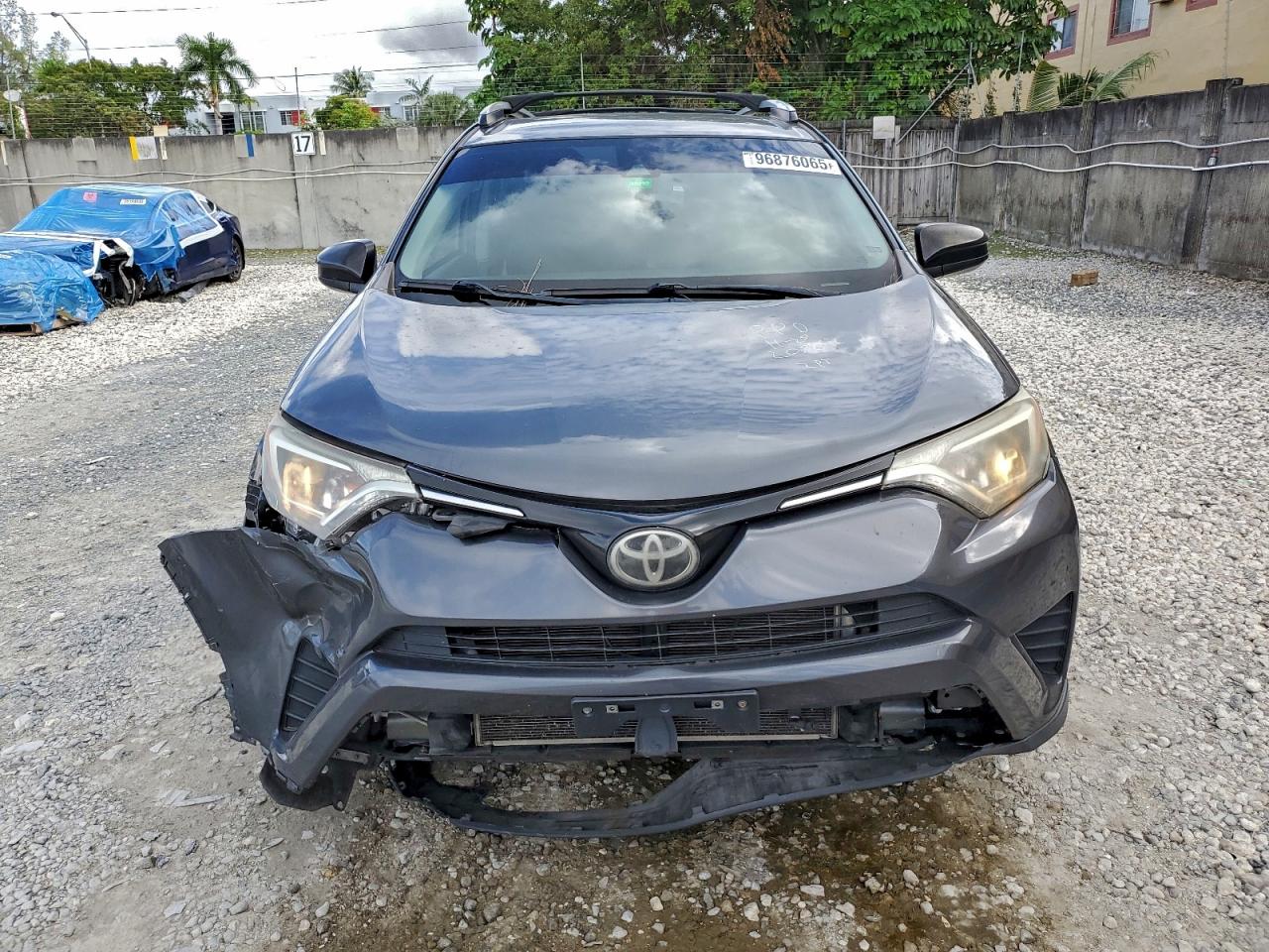 2017 TOYOTA RAV4 LE photo 5