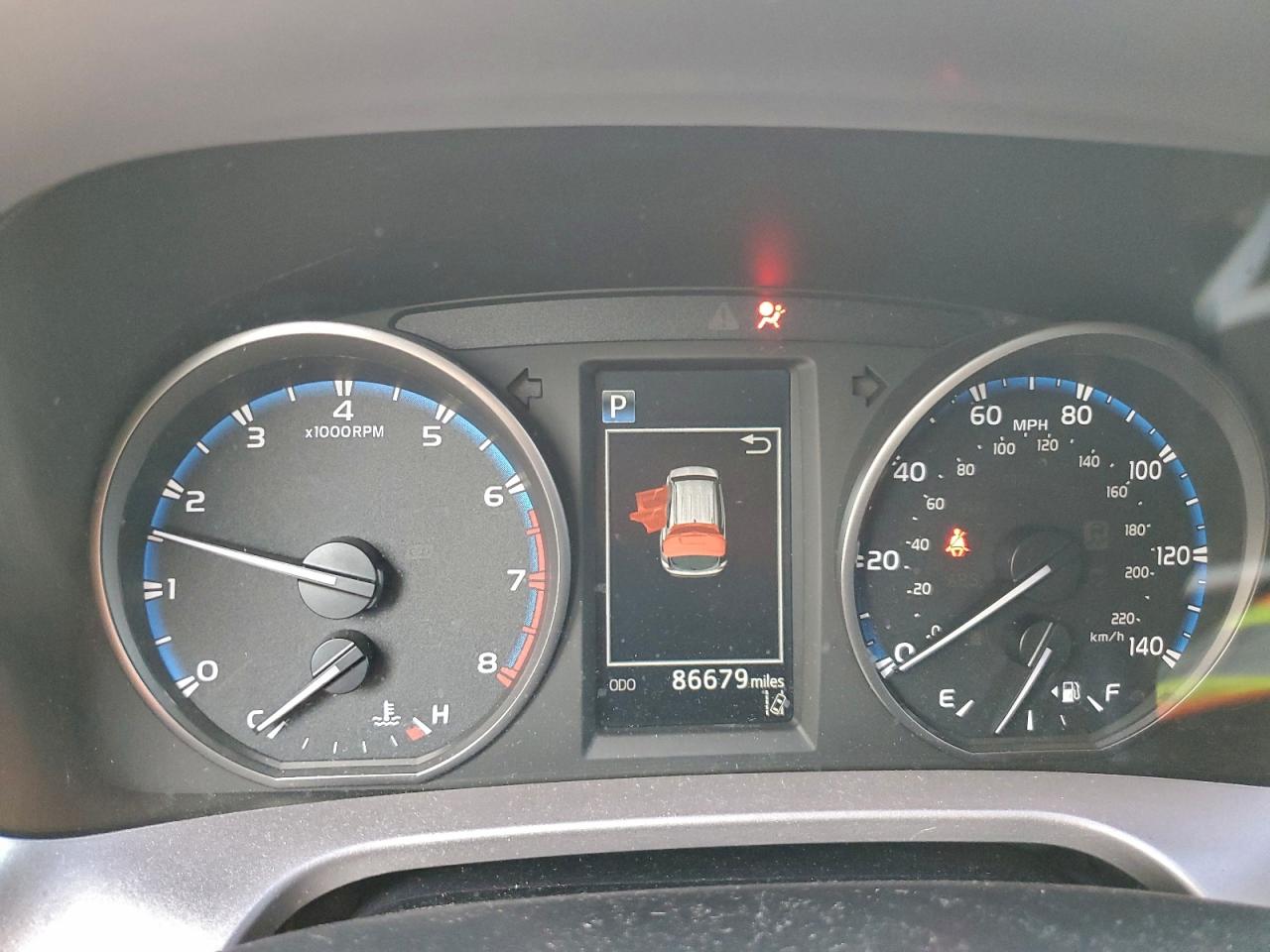 2017 TOYOTA RAV4 LE photo 9