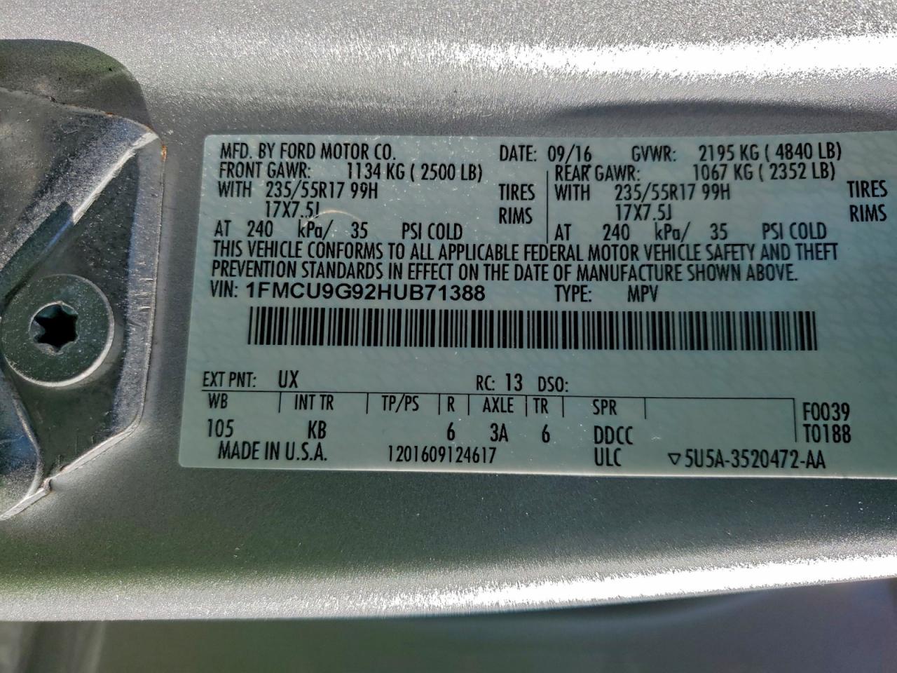 2017 FORD ESCAPE SE photo 13