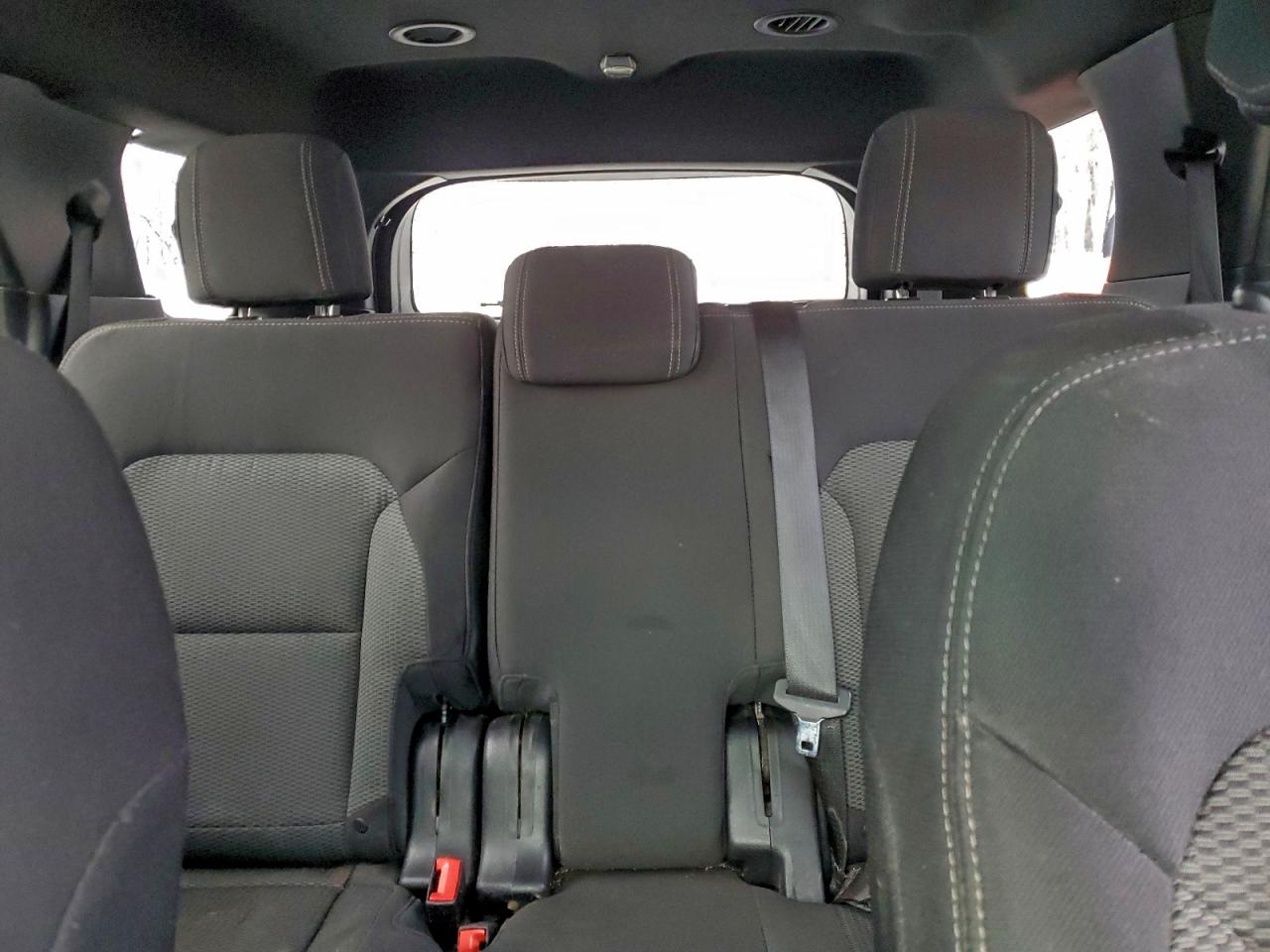2016 FORD EXPLORER XLT photo 10