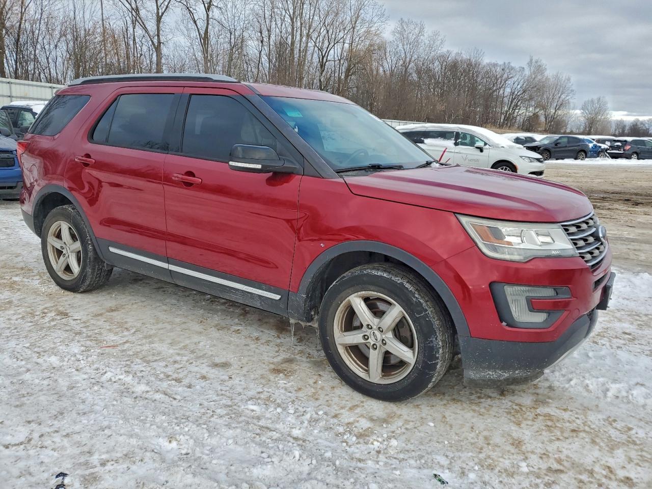 2016 FORD EXPLORER XLT photo 4