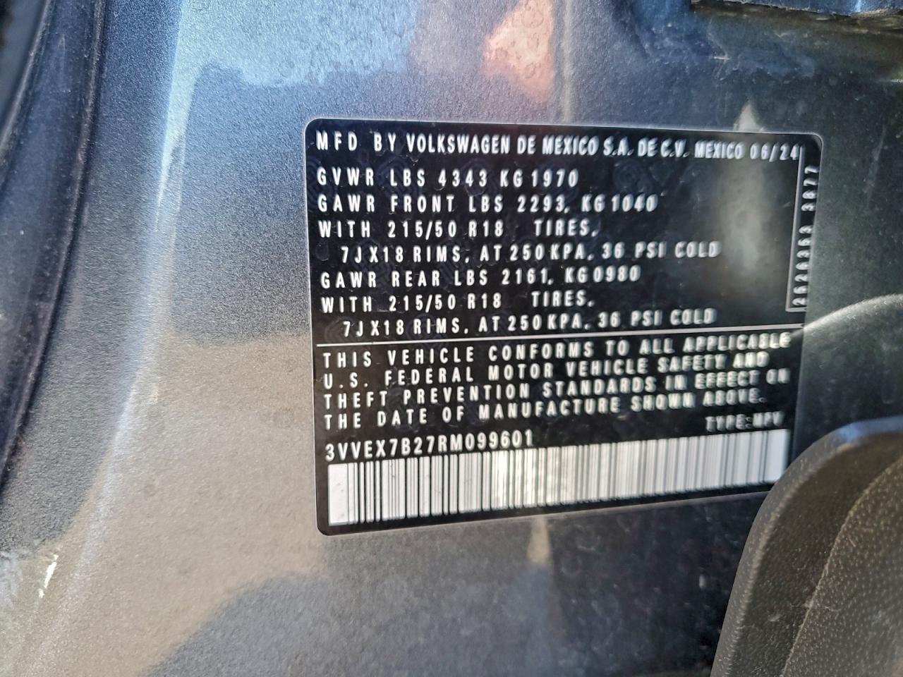 2024 VOLKSWAGEN TAOS SE photo 13