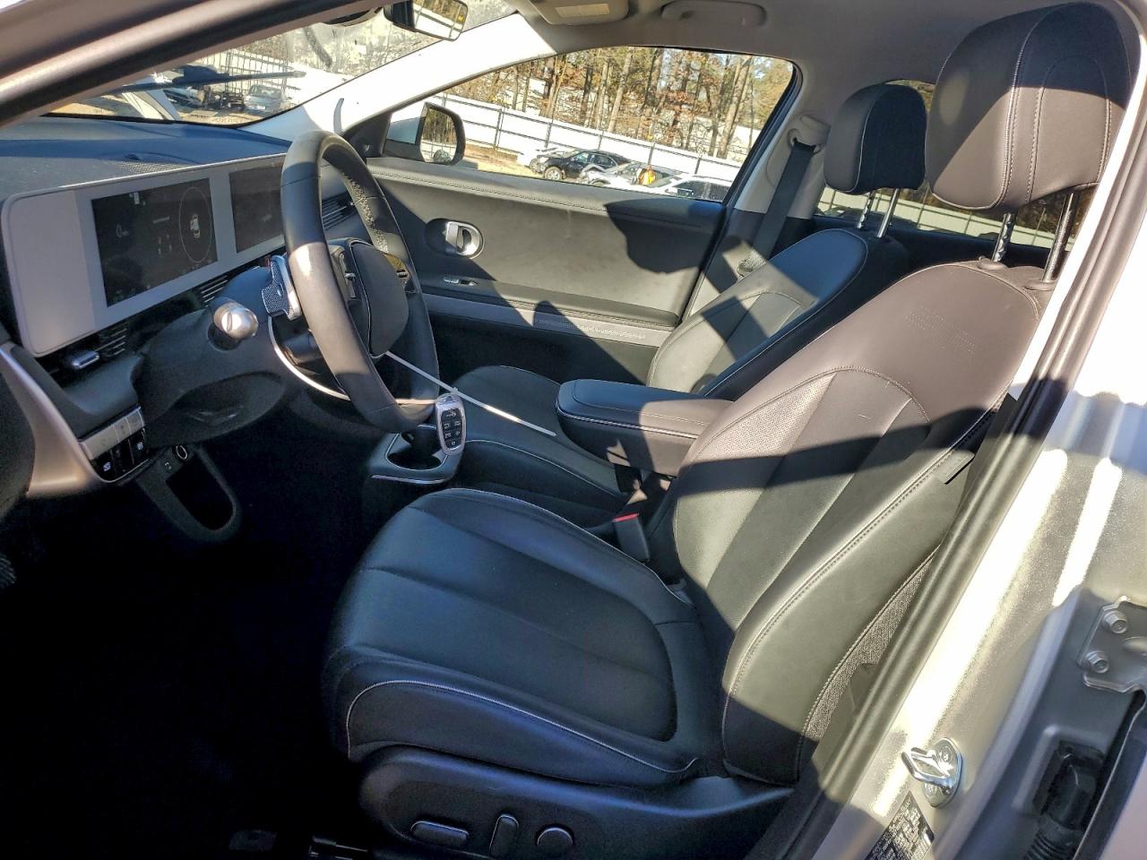 2023 HYUNDAI IONIQ 5 SEL photo 7