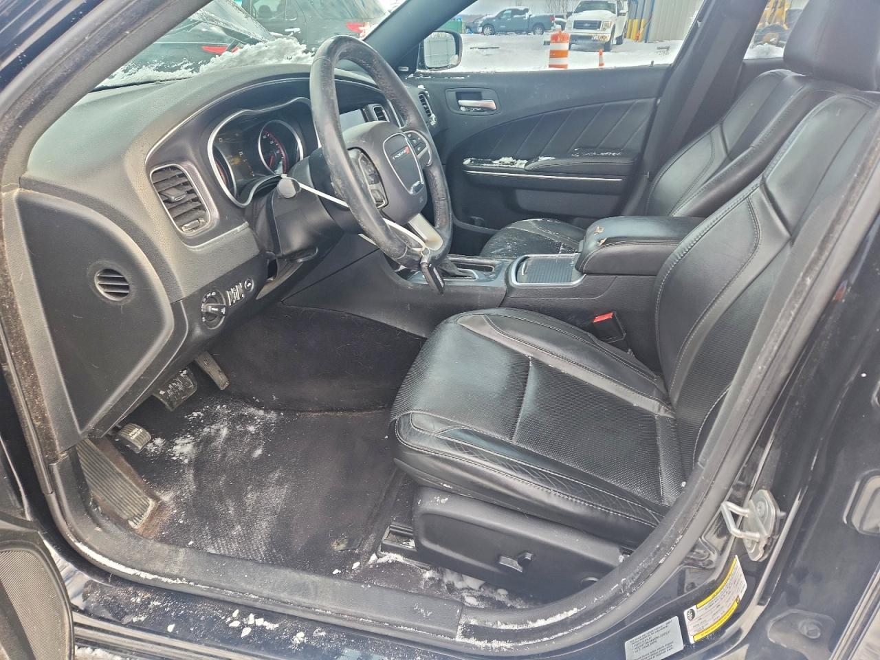 2016 DODGE CHARGER SXT photo 7