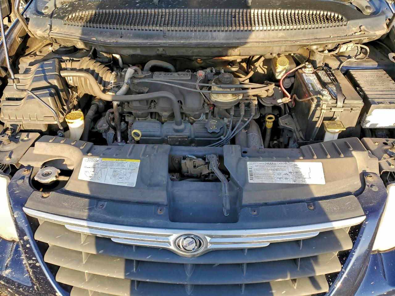 2005 CHRYSLER TOWN & COUNTRY TOURING photo 11