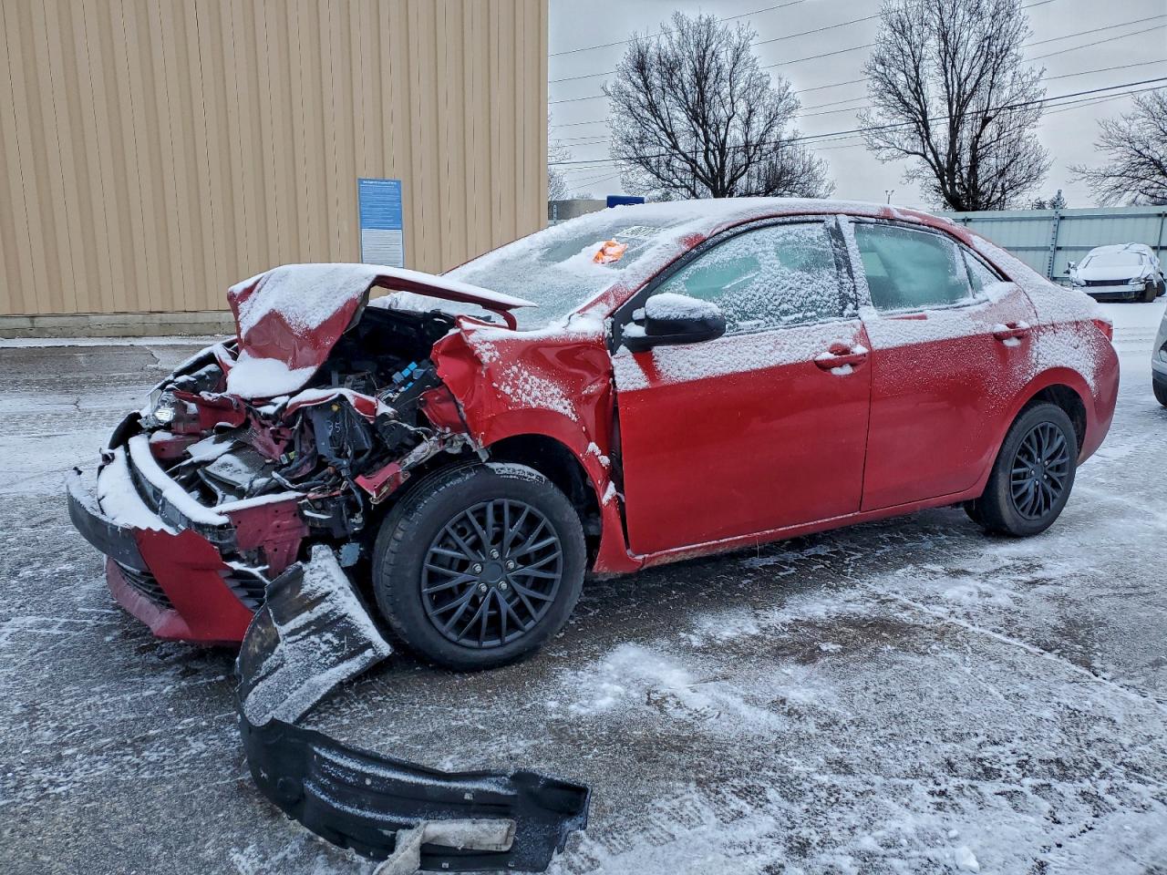 2015 TOYOTA COROLLA