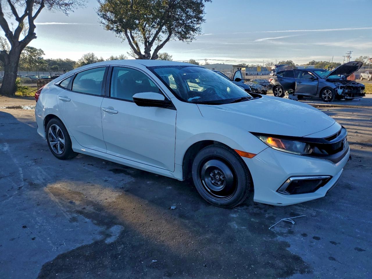 2020 HONDA CIVIC LX photo 4