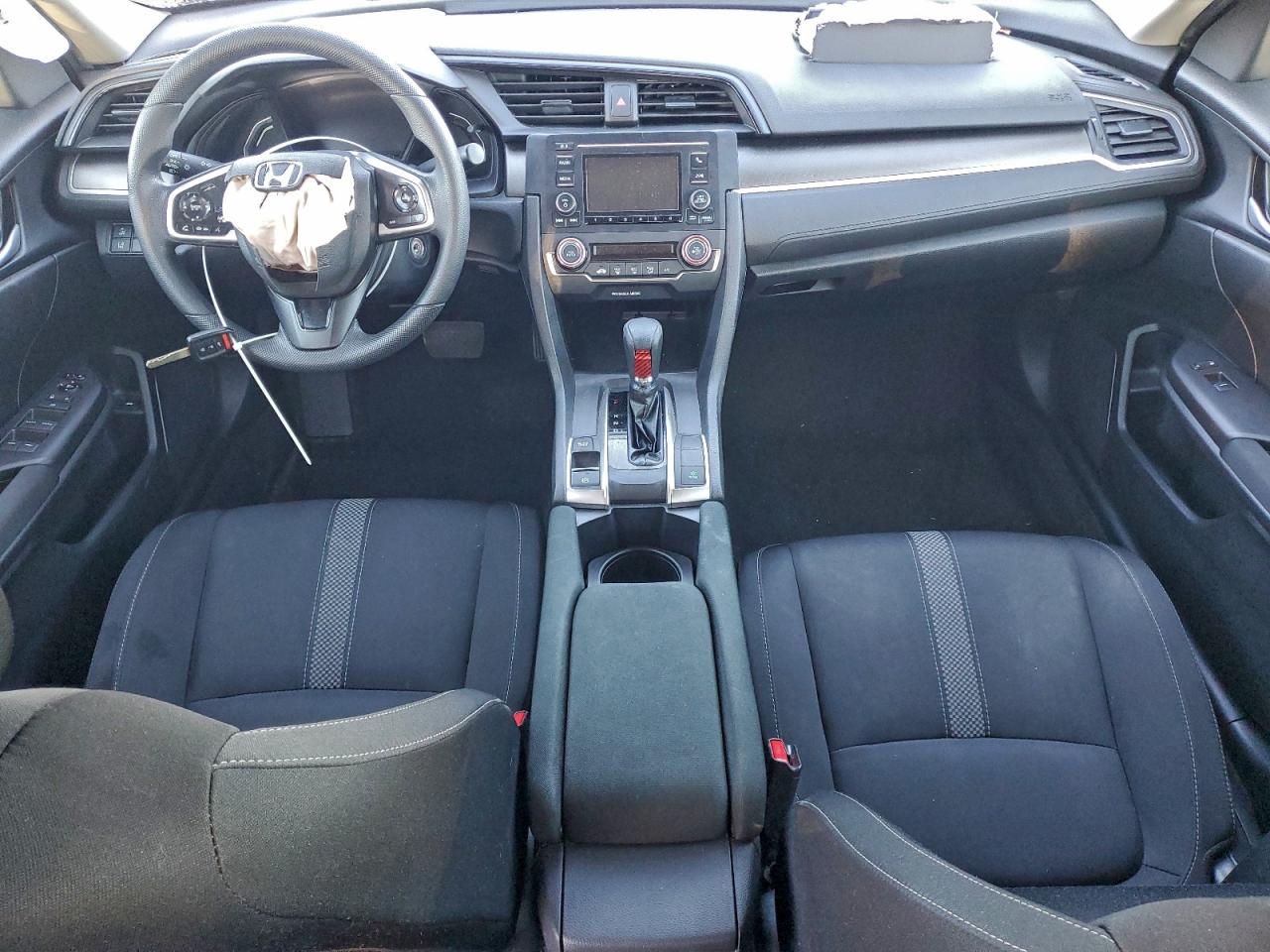 2020 HONDA CIVIC LX photo 8