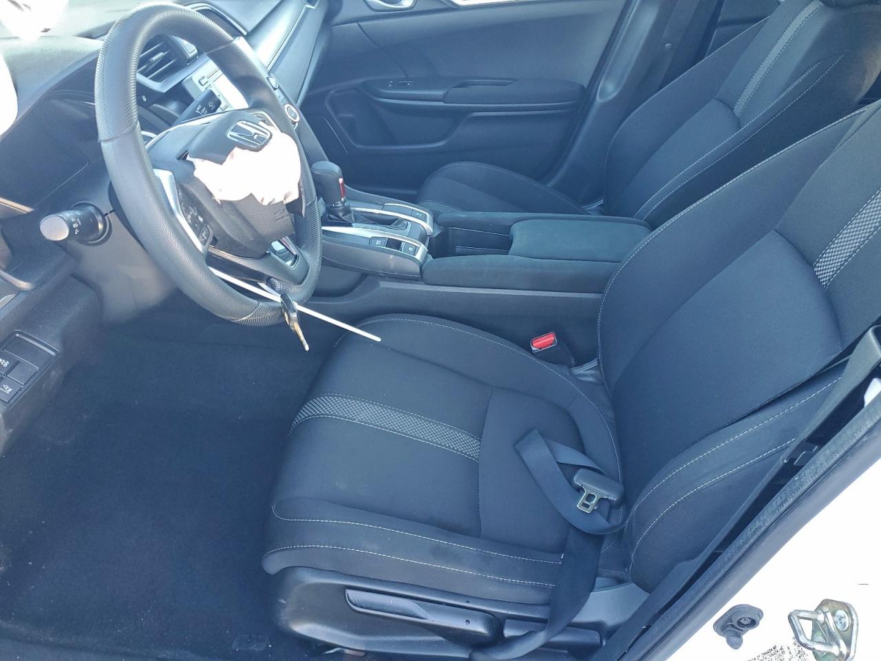 2020 HONDA CIVIC LX photo 7