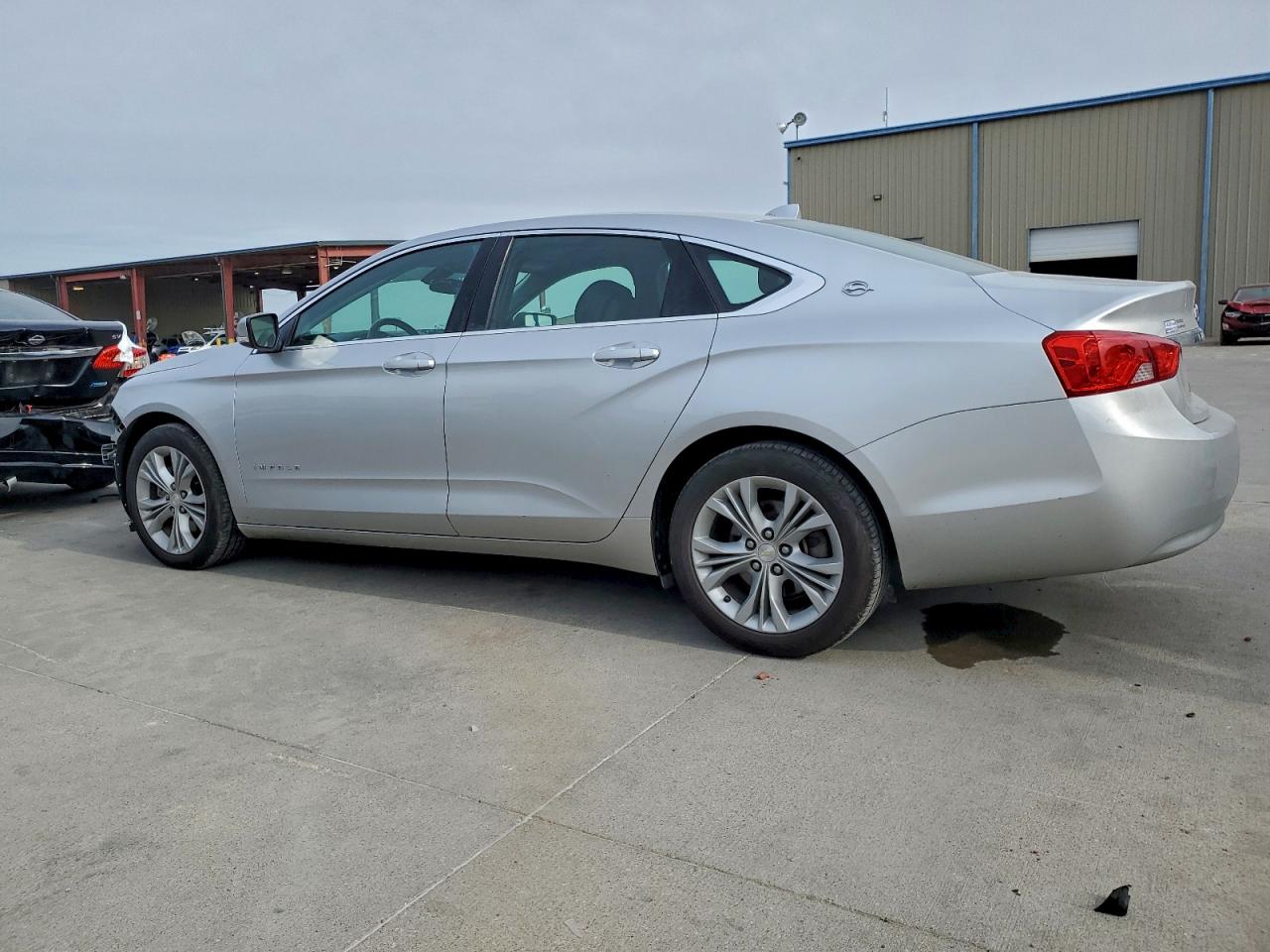 2014 CHEVROLET IMPALA LT photo 2