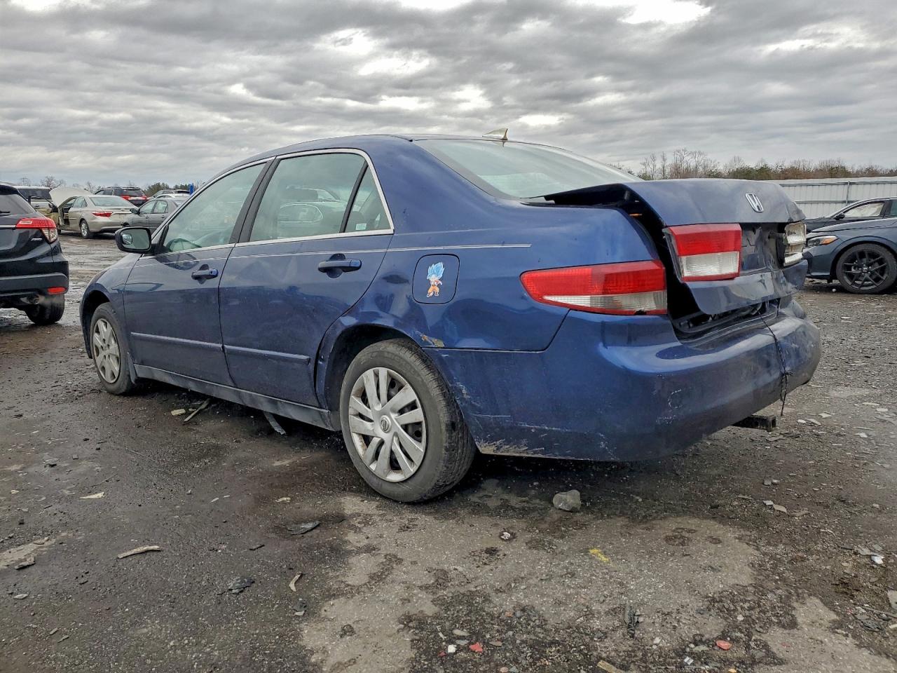 2003 HONDA ACCORD LX photo 2